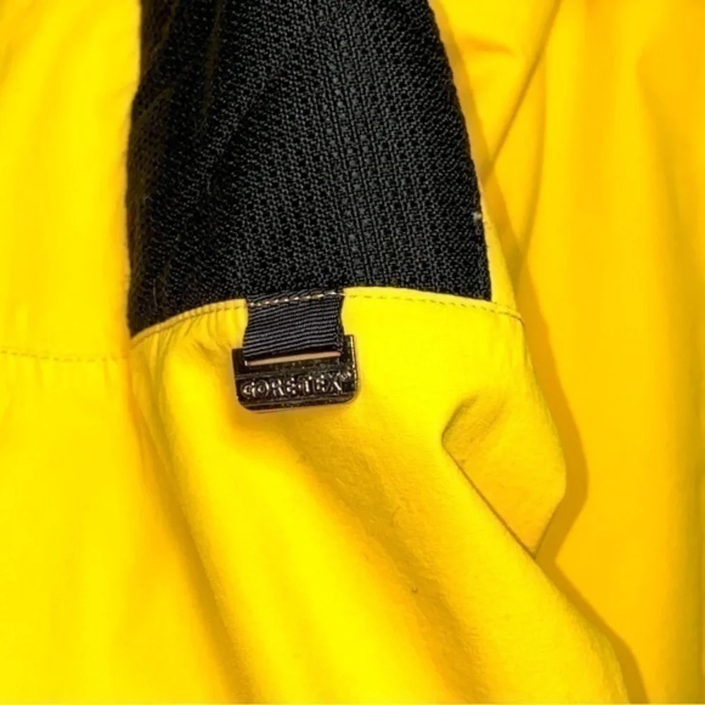Marmot Men’s Size M Yellow Black Goretex Performance Shell Coat Jacket - Picture 6 of 9